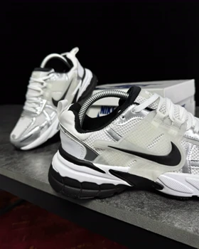 کتانی نایک v2k