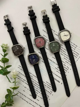 ساعت دفورمه چرمی زنانه 925