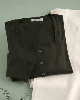 ژاکت یقه خشتی