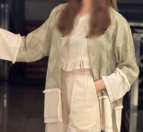 شومیز نورا