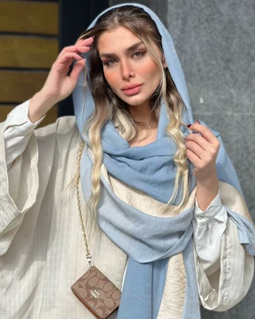 شال حاشیه طلایی