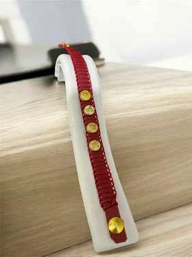 دستبند چرم طبیعی طرح پرچی LV کد 3335036