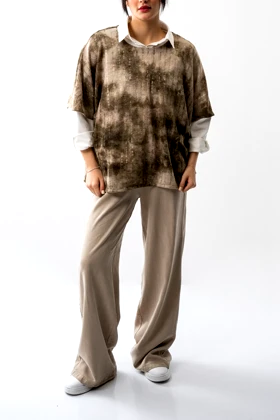 تیشرت آستین سرخود پاکتی زنانه