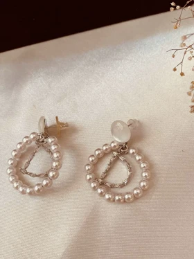 گوشواره Dior مروارید فولیجیا