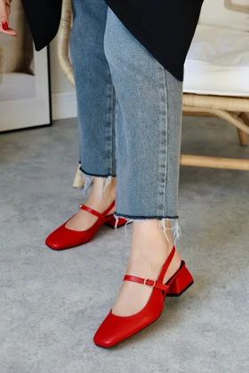 کفش پاشنه‌بلند کلاسیک زنانه polka-store polka-store