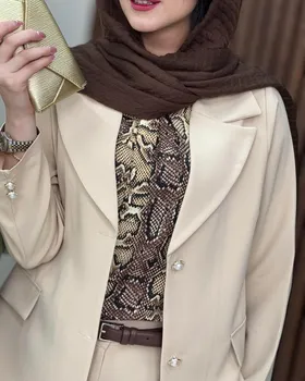 مانتو کتی مازراتی