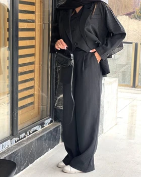 ست کت و شلوار و جلیقه