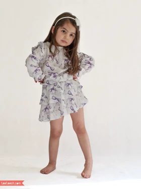 پیراهن سفید طرح پاپیون