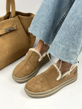 کالج یقه خزدار (506) (عسلی)