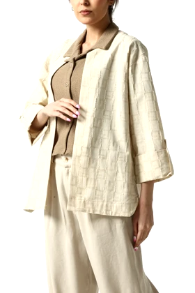 مانتو یقه گرد پایین گرد چاک‌دار زنانه