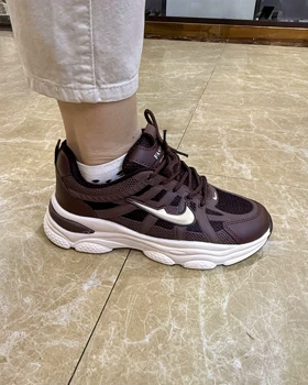 کتانی نایک سارینا