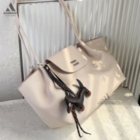 کیف زنانه میو میو Miu Miu Shoulder Bag A07 (شیری)