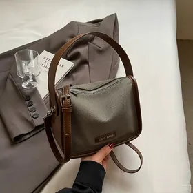 کیف وارداتی