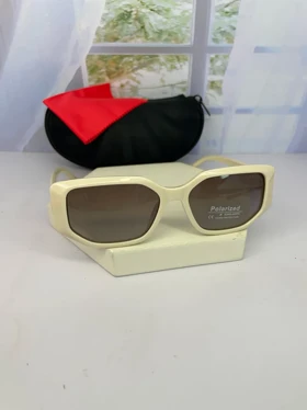 عینک آفتابی زنانه شنل کد p9617