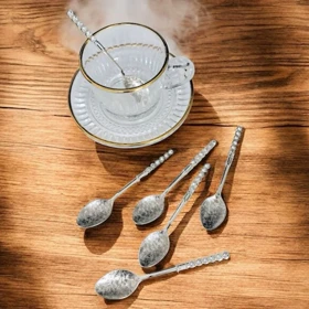 قاشق چای خوری نگین‌دار در دو رنگ