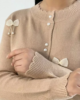 ژاکت بافت جلو دکمه پاپیون کد 5319