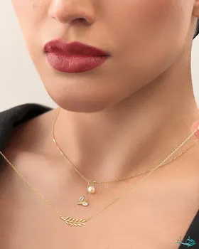 گردن‌بند برگ