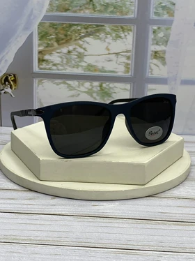 عینک آفتابی پرسول P6808 فریم کائوچو قهوهای و عدسی پلیکربنات UV400 پلاریزه