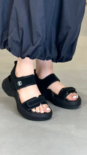 6110 - صندل چسبی ال وی6110