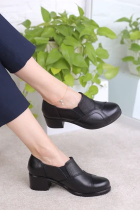 کفش پرسنلی زنانه کد 113 پلاک