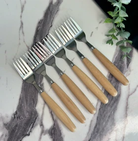 چنگال کوچک 6 عددی دسته چوبی
