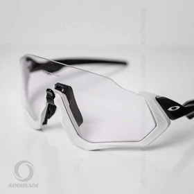 عینک ورزشی فتوکرومیک اوکلی OAKLEY FLIGHTJACKET