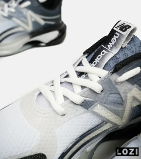 کفش کتانی مردانه و زنانه طوسی سفید NEW BALANCE More Trail v3