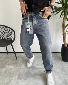 شلوار مام فیت کثیفشور ساده BALENCIAGA