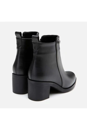 بوت و نیم بوت زنانه yaya-by-hotic yaya-by-hotic