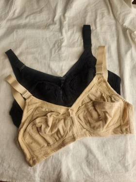 سوتین بدون فنر و ابر برند رویا کد: 3555