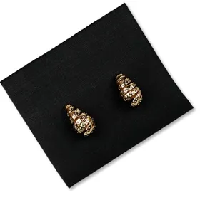 گوشواره زنبوری مدل اشک