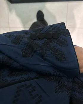 مانتو ژاکاردنخ