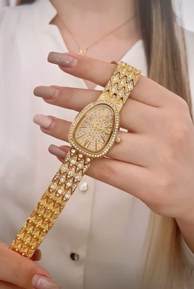 ساعت زنانه لوکس برند Bvlgari نگین‌دار