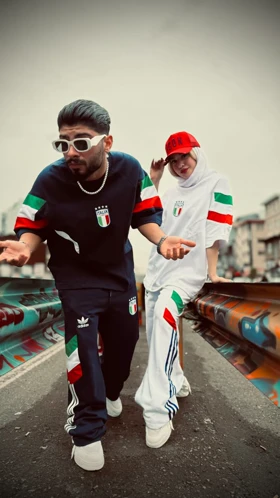 ست تی‌شرت و شلوار اسپرت