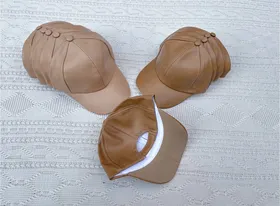 کلاه بیسبالی چرم ساده