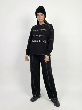 دورس آستین کش و شلوار بگ نواردوزی شده تیپ دورس مشکی طرح نوشته