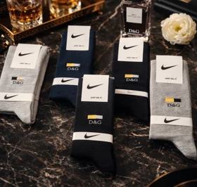 جوراب ساق بلند مردانه طرح d&j نخی 12 جفتی برند نایکی