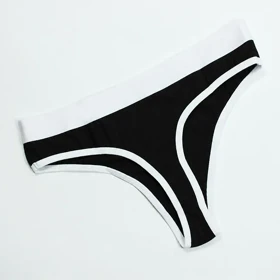 ست شورت و سوتین نخی اسفنجی کبریتی مشکی تو کمد