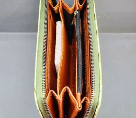 کیف پول سنگی