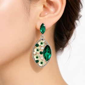گوشواره رنگی مجلسی کدgrm274 گالری زیورآلات آوآرین