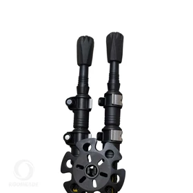 باتوم دو کلیپسی مدل CARACAL P100