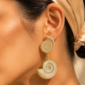 گوشواره مدل صدف حلزونی کد 304