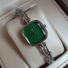 ساعت مچی زنانه فلورا بند مدل تیفانی صفحه سبز