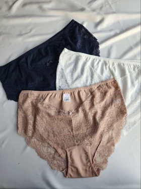 شورت نخ و دانتل هانکس ترک کد: 5786