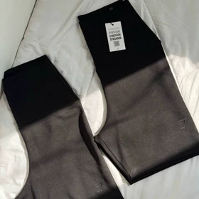 شورتک ورزشی زنانه جیمشارک Gymshark