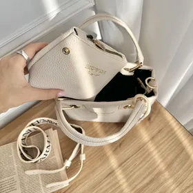 کیف IB 714