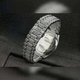 ساعت مچی عقربه ای مدل فول نگین زنانه