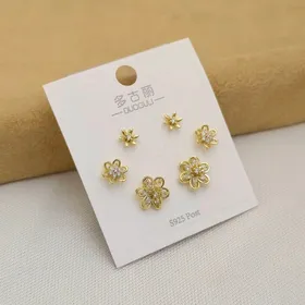 گوشواره گل سه بعدی با آبکاری نقره925 رنگ گلد پک6عددی