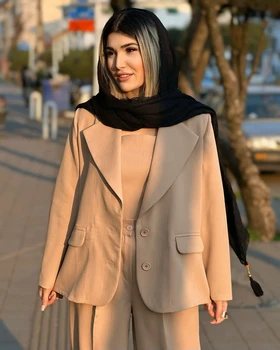 کت و شلوار سه تیکه