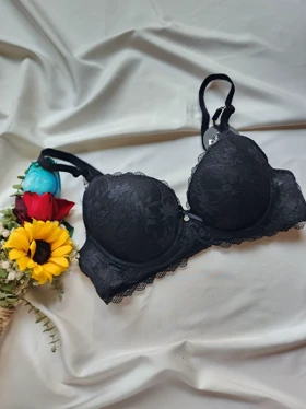 ست شورت و سوتین تمام دانتل RUMU کد: 61966